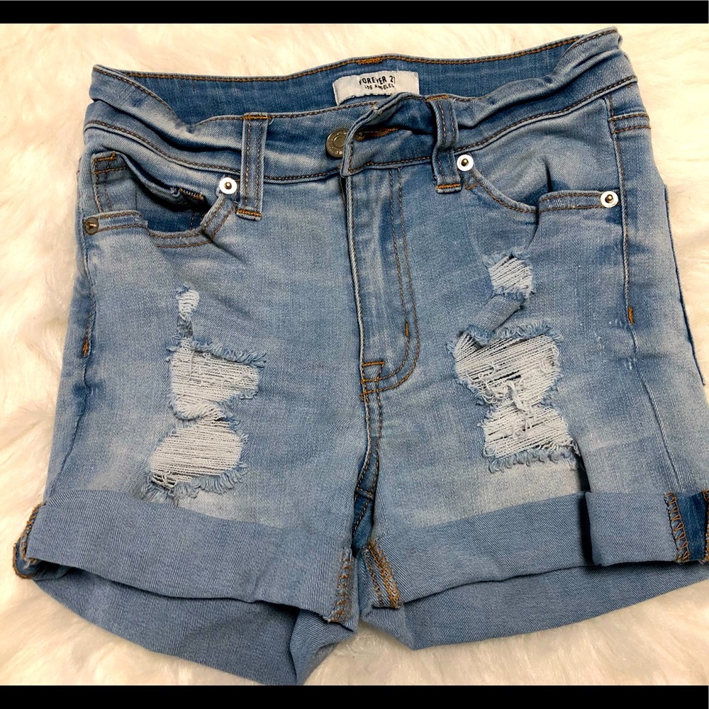 Forever 21 Distressed Pre-cuffed Short - Shorts Size 24